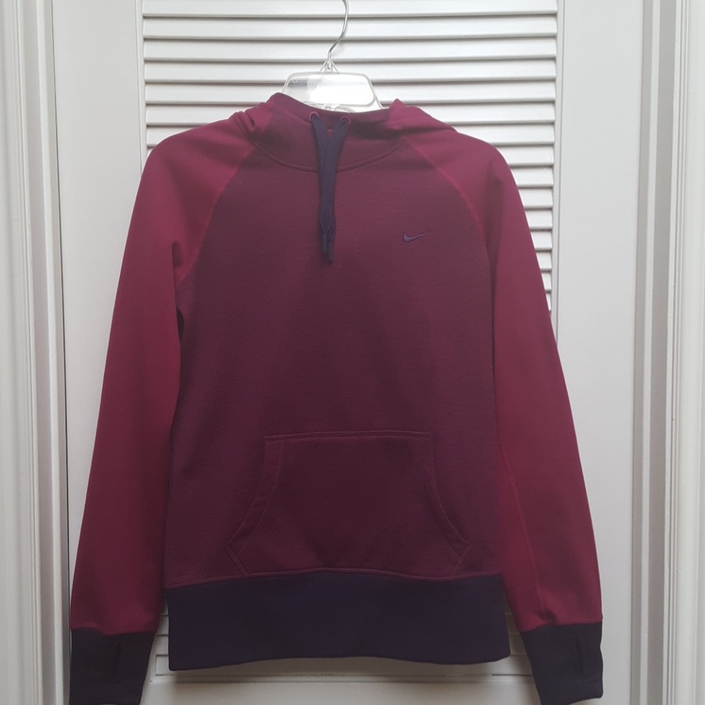 Nike Hoodie almost new in pink and purple